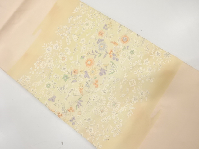 花鳥に蝶・宝尽くし模様織り出し　名古屋帯